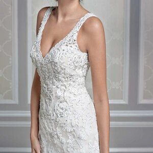 Ivory Wedding Dress